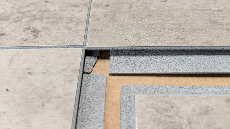Milled tongue at 4-panel corner